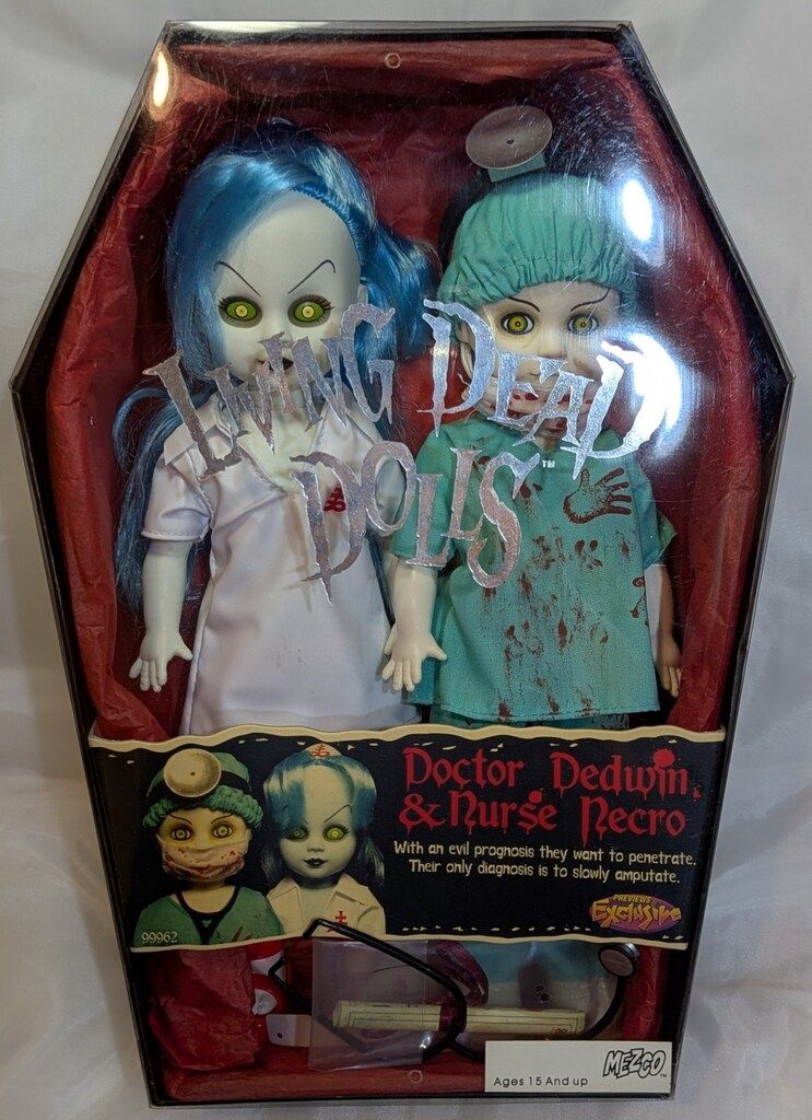 Mezco Living Dead Dolls Diamond Preview Exclusive Doctor Dedwin & Nurse Necro