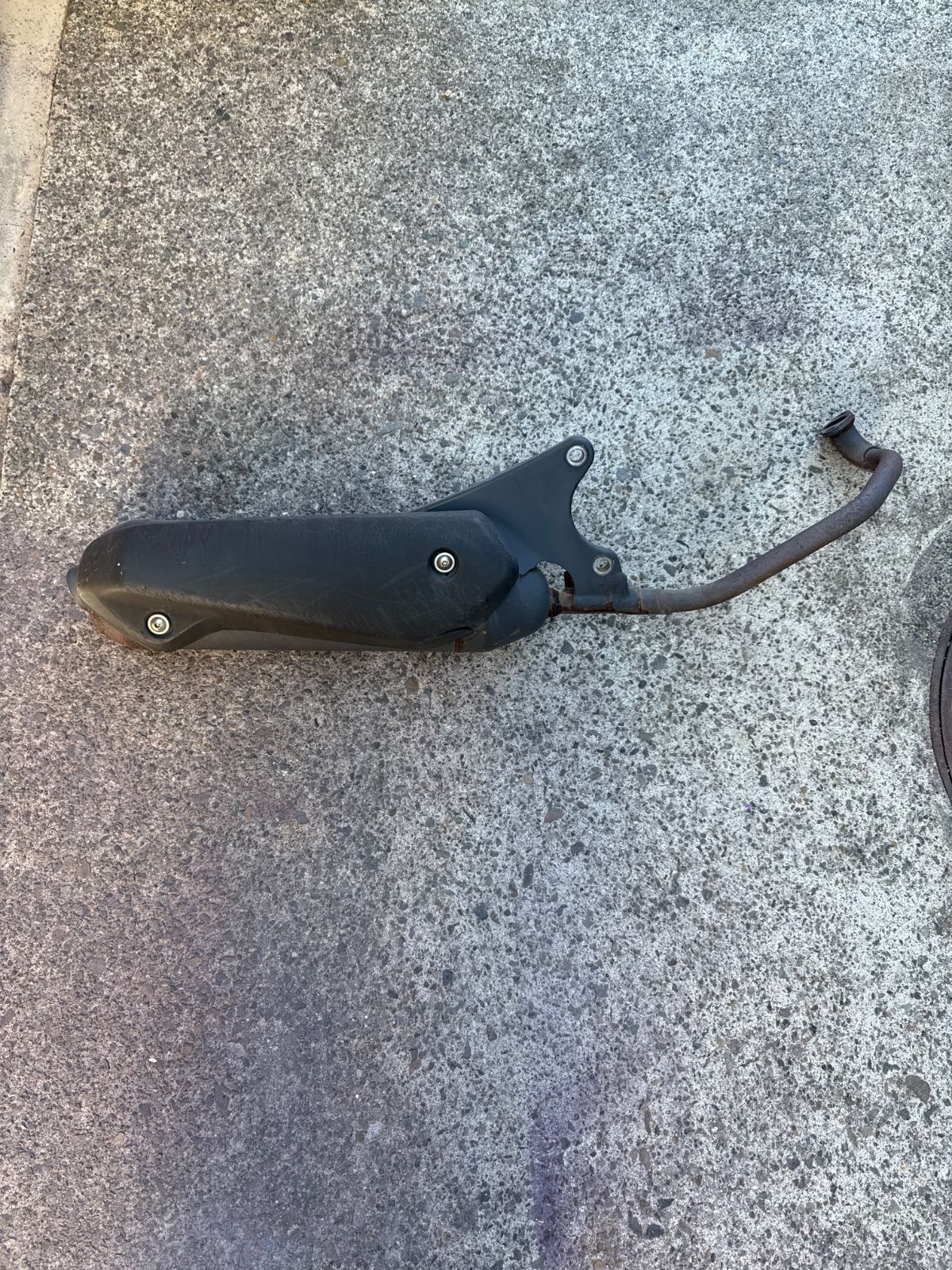 アドレス マフラーV125