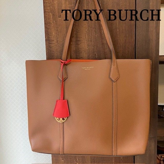 トリーバーチ TORY BURCH ゴールドロゴチャーム レザートートバック ブラウン