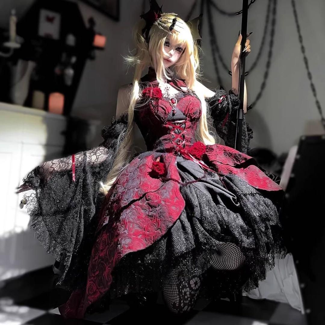 ゴスロリ・ロリータドレス ゴシック風 小悪魔 地雷系 姫袖薔薇付き 黒と赤の花柄 ゴスロリドレス ロリィタ ゴシック風 小悪魔 地雷系 姫袖 レースドレス