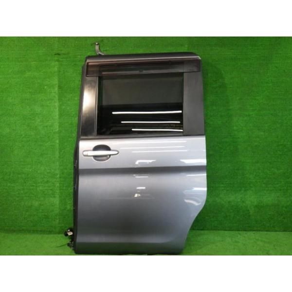 タント LA610S 右リアドア カスタムX 4WD ニホンイタ M31Q8 67003  