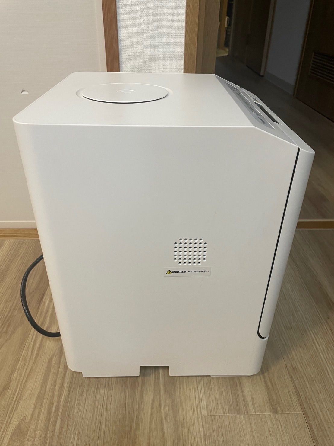 中古 Panasonic パナソニック NP-TH2 2018年製 食器 洗い 乾燥機 家電 