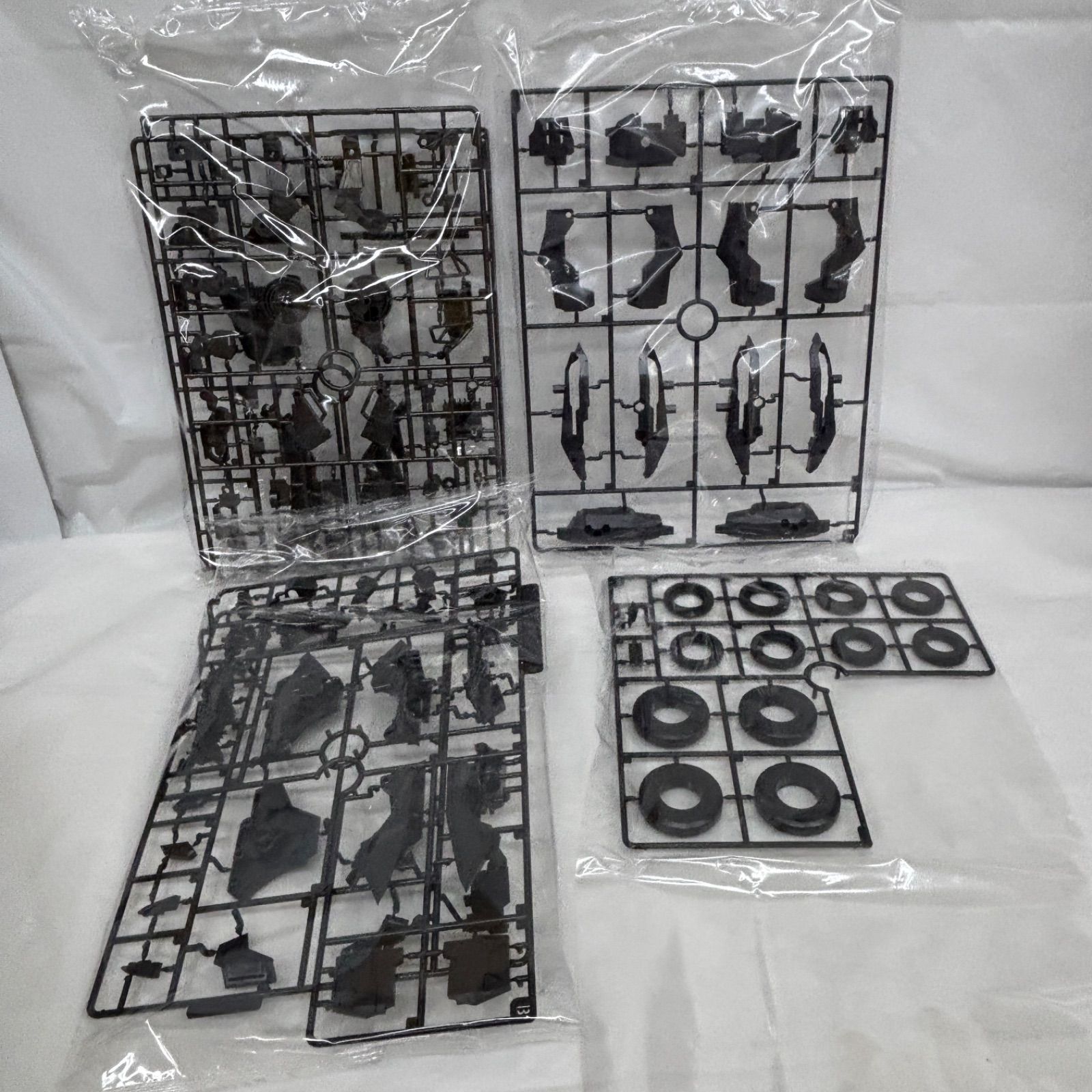 最大75％ ＯＦＦ。 未組立 ヘキサギア ヴェローチェ 1|24 キットブロック プラモデル コトブキヤ LFK040 f100 ロマン