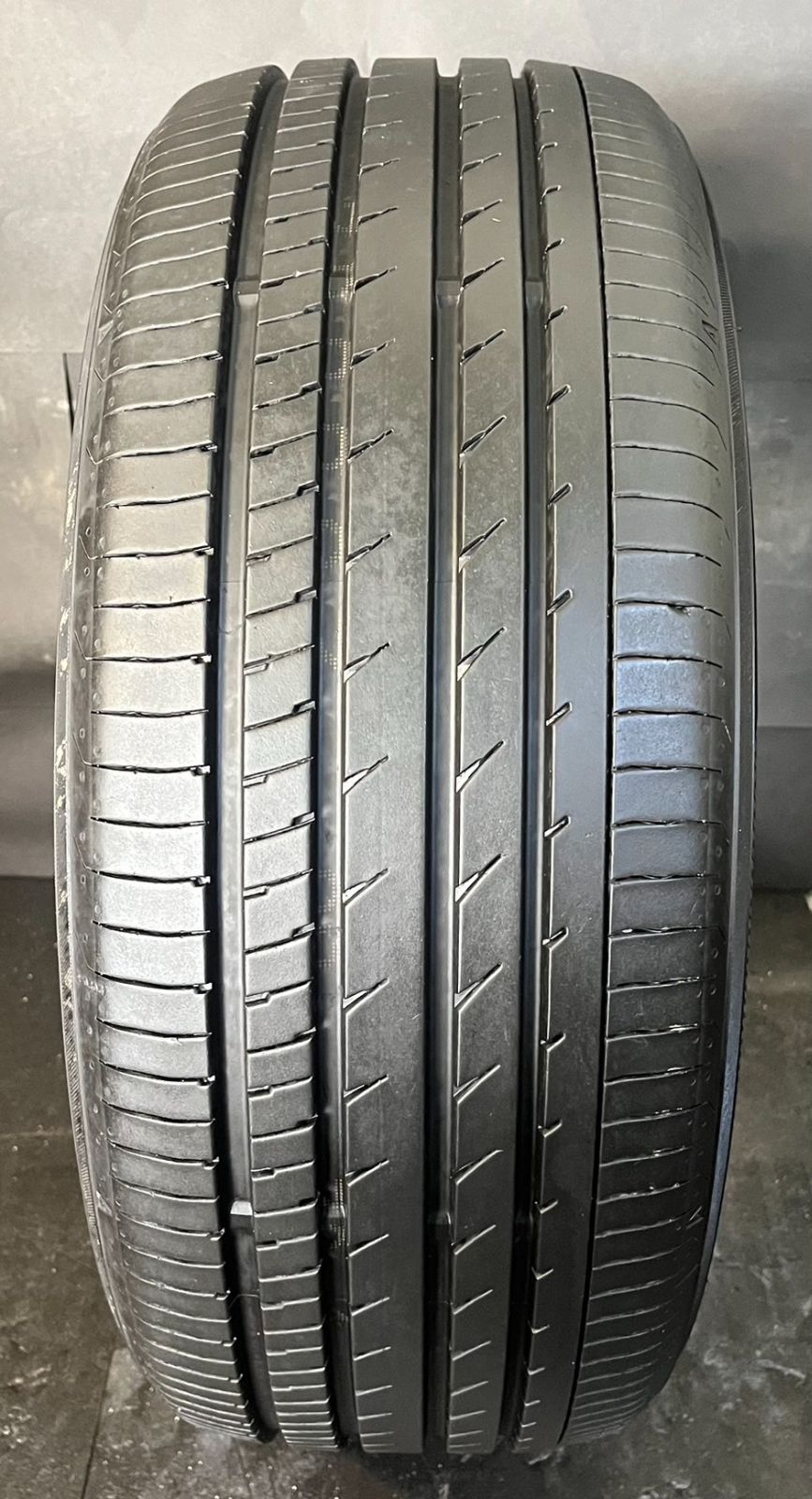 製 約9分山 ヨコハマ YOKOHAMA アドバン ADVANdB V553 215 45R17 1本 h_421