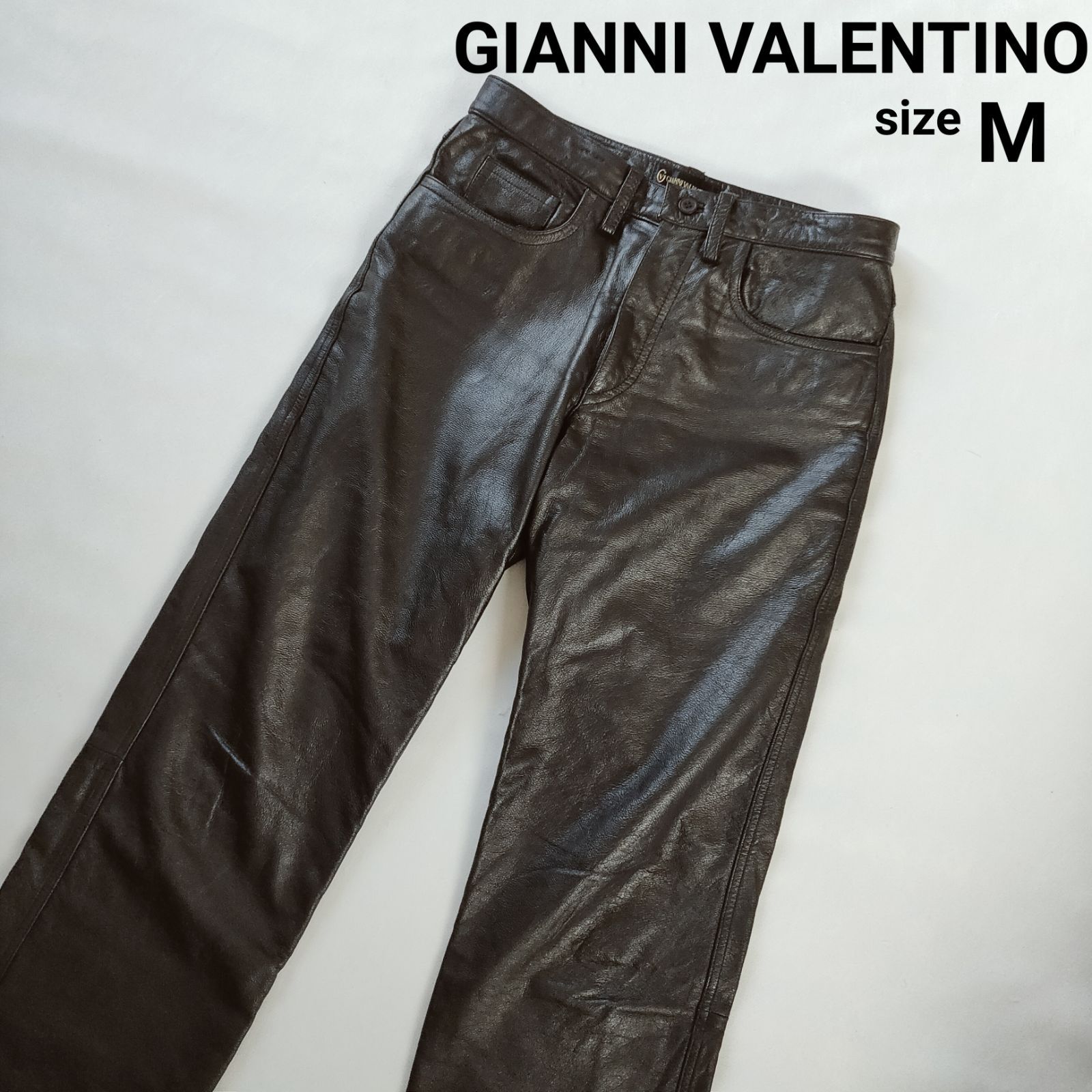 GIANNI VALENTINO ジャンニ・バレンチノ 革パンツ レザー 黒 牛革 Ｍ