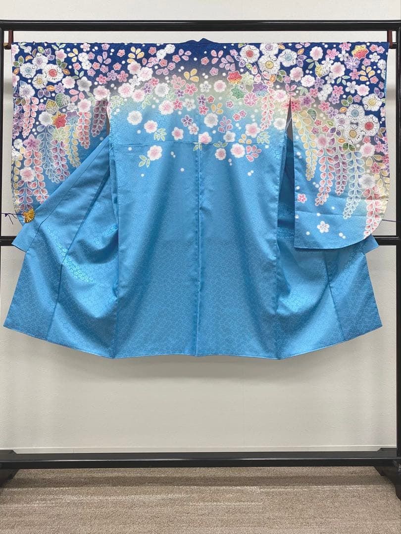 振袖 豪華 銀通し 刺繍 金彩 グリッター箔 牡丹 大輪 身丈177cm 振袖