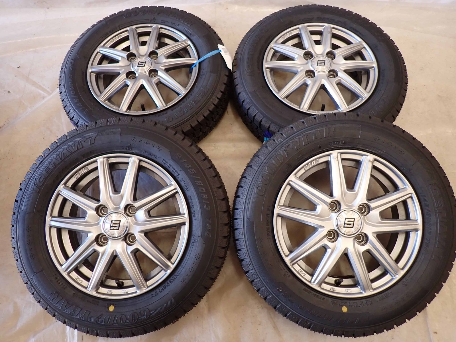 魚のような 冬 製 4本SET 会社宛 145 80R13×4J 75Q グッドイヤー アイスナビ 7 アルミ N-BOX ワゴンR アルト タント ミラ NO D6054