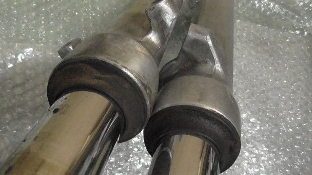 の フロントフォーク