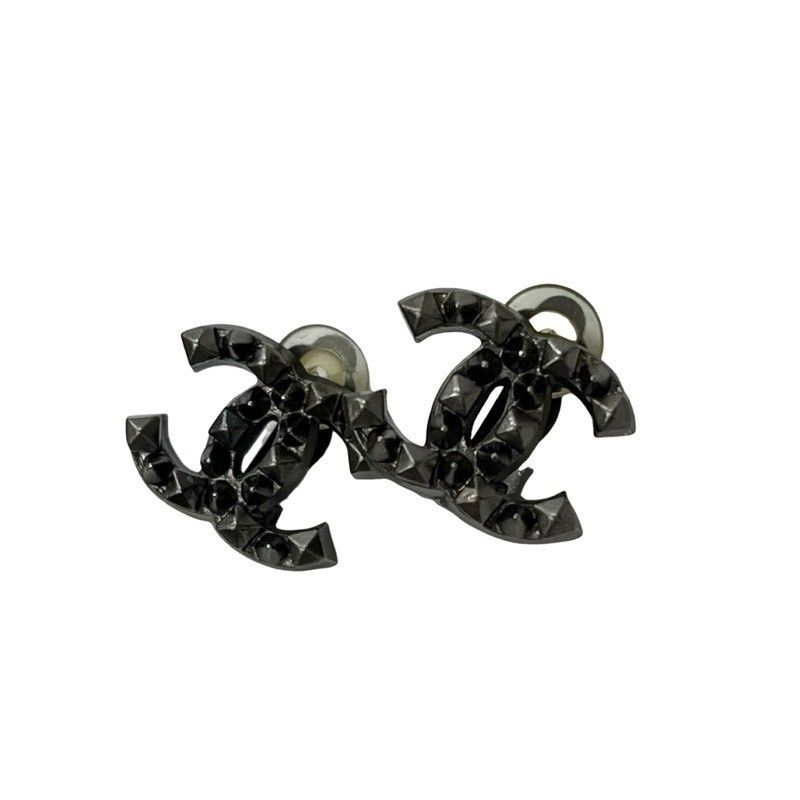 CHANEL シャネル ココマーク スタッズ 03P ブラック メタル イヤリング レディース アクセサリー 52504K384