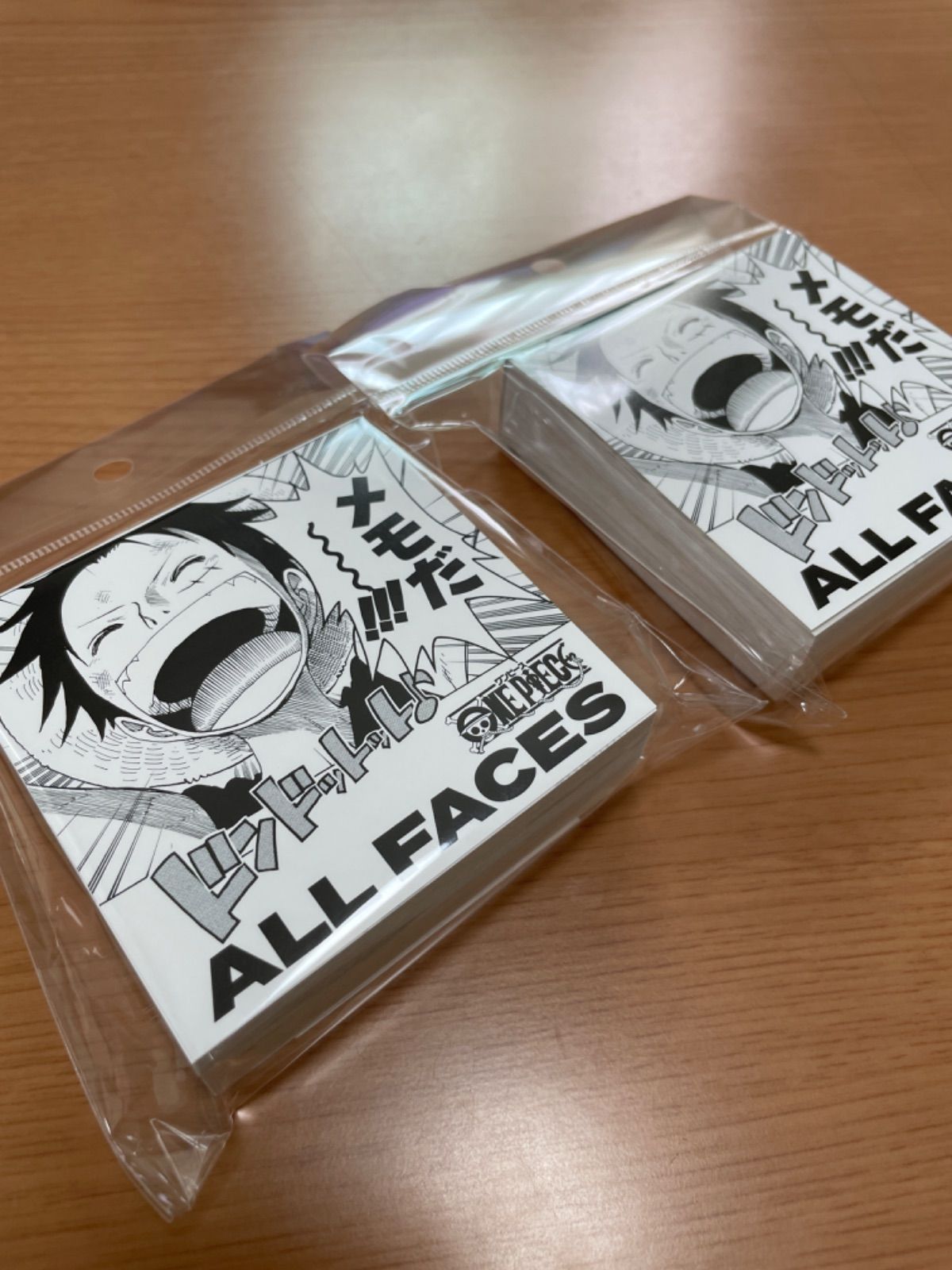 激安超特価 meet the ONE PIECE ALL FACES シャンクス sitedev