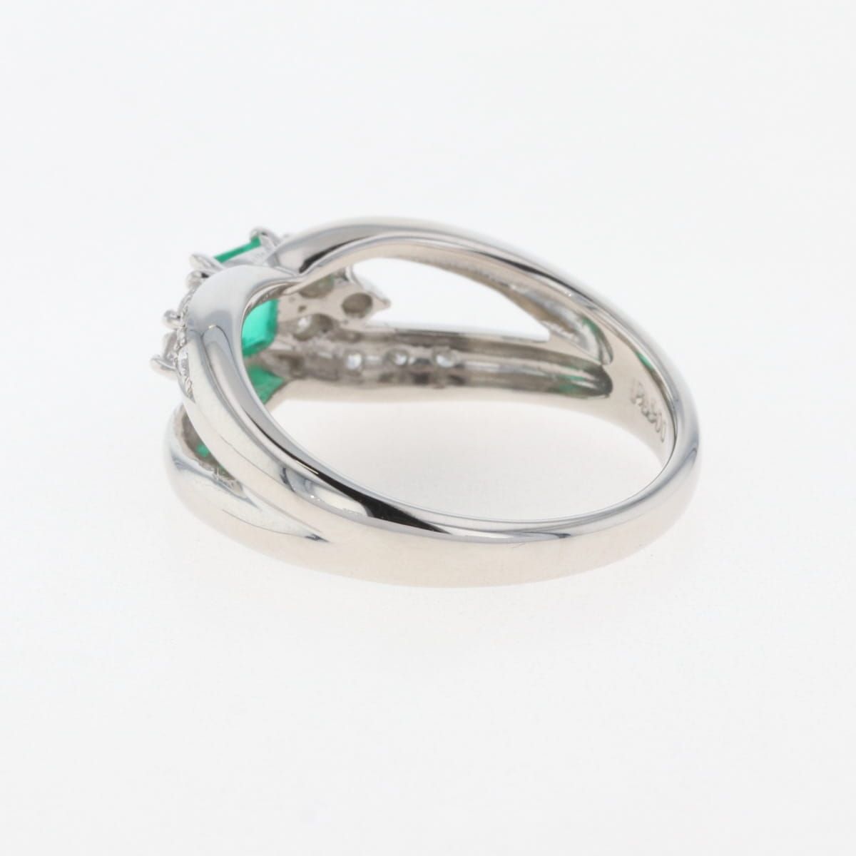 エメラルド デザインリング プラチナ 指輪 メレダイヤ リング 11.5号  