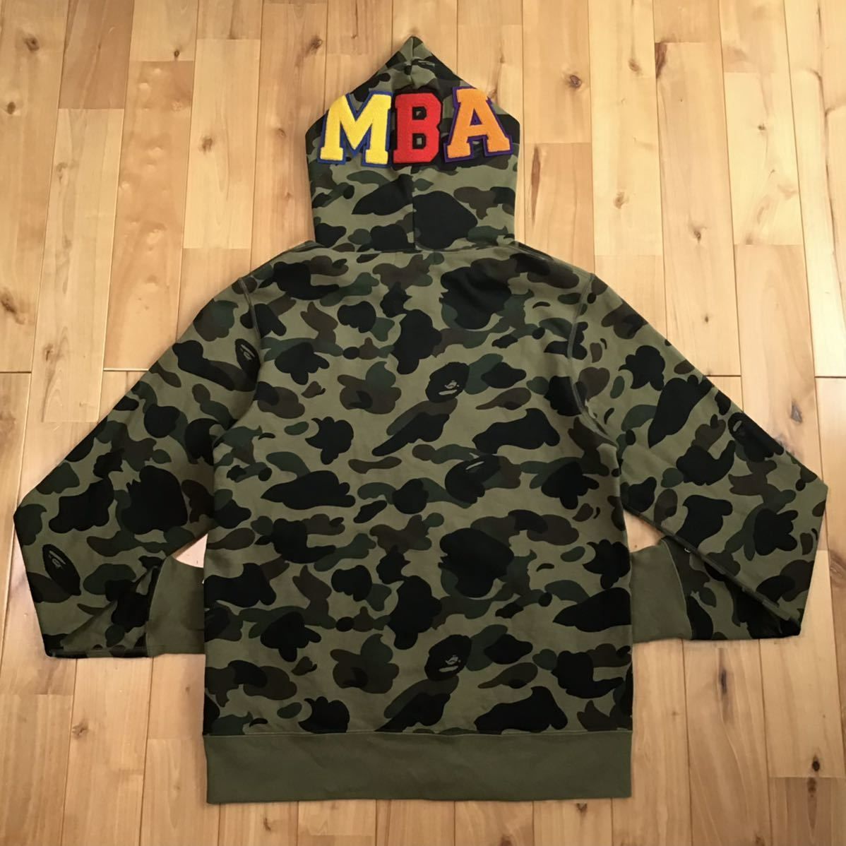 BAPE ミニオンコラボ フルジップパーカ レディース S ...