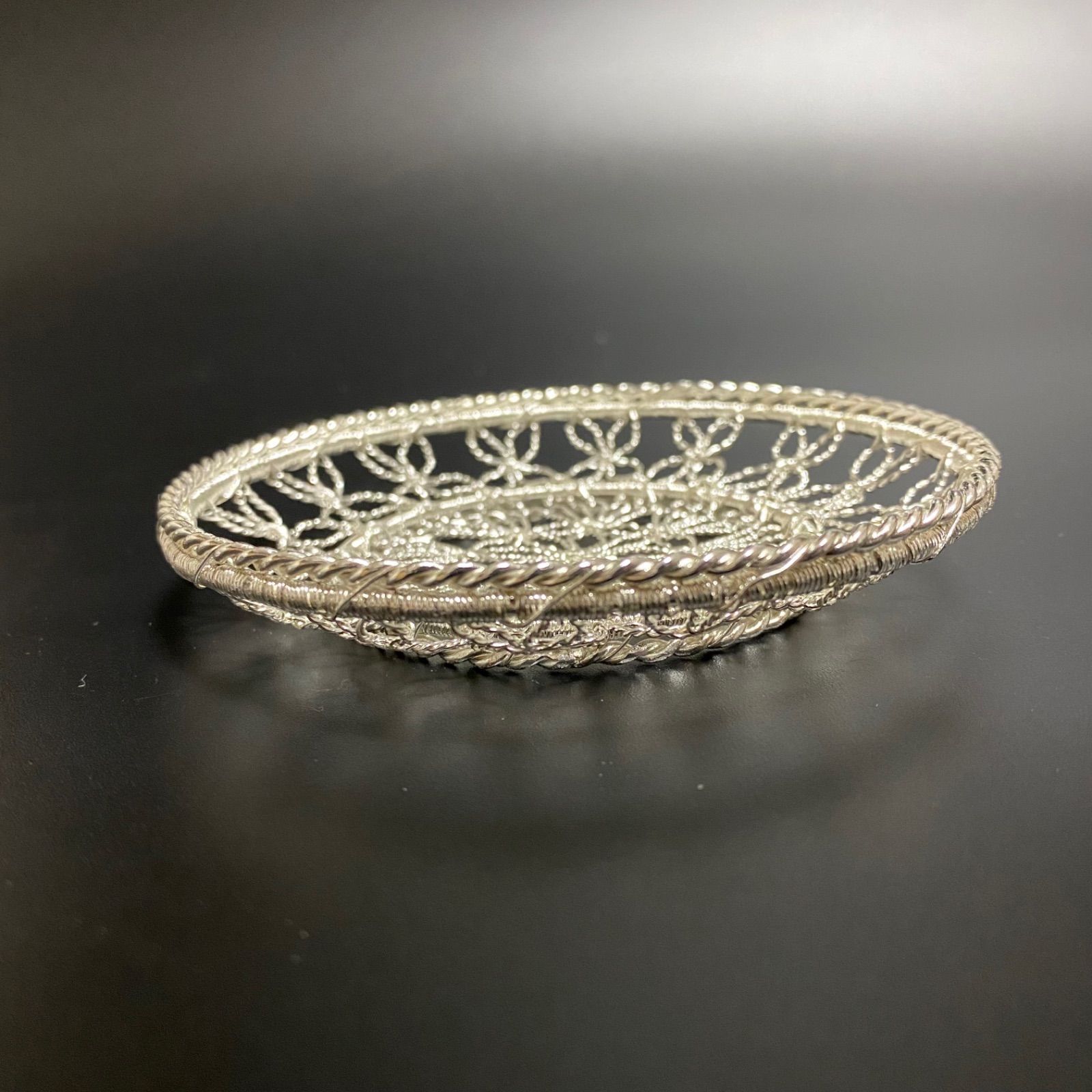 「再値下げ】小物入れ　シルバー　和光　WAKO 銀座和光 WAKO 編みカゴ 小物入れ 編み籠 シルバー（銀色）コースター