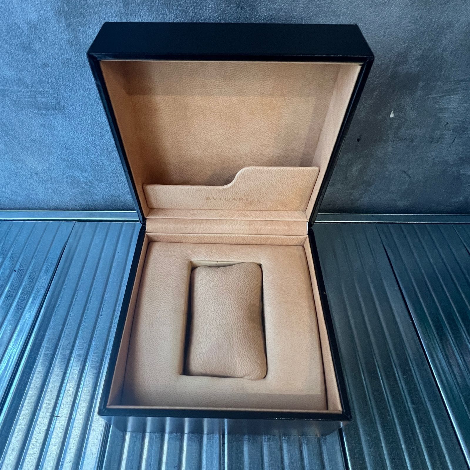 [3244] 　＊ブルガリ＊　腕時計用　空箱　BOX　ケース　正規品 ブルガリ腕時計 空箱 BOX ボックス ケース 保証書付あり BVLGARI