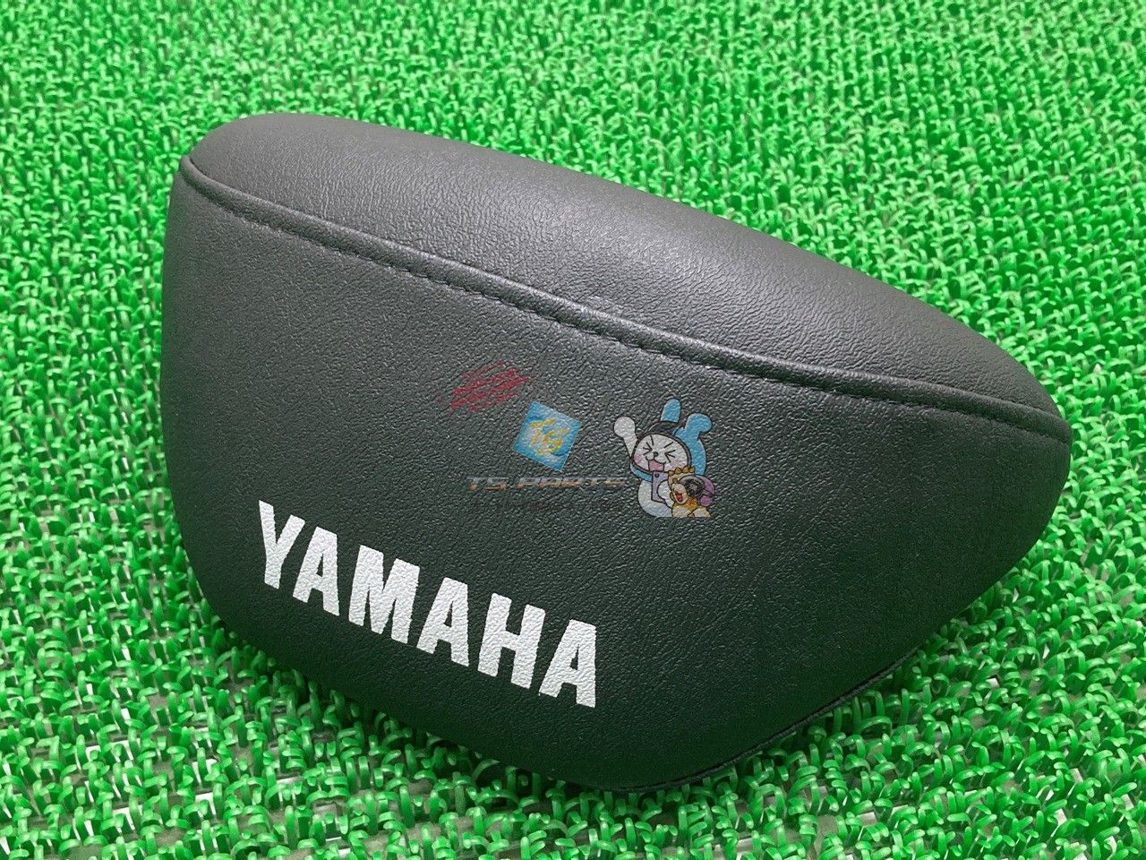 トライジャ ハーレーブレイクアウト フロントバックレスト パーツ