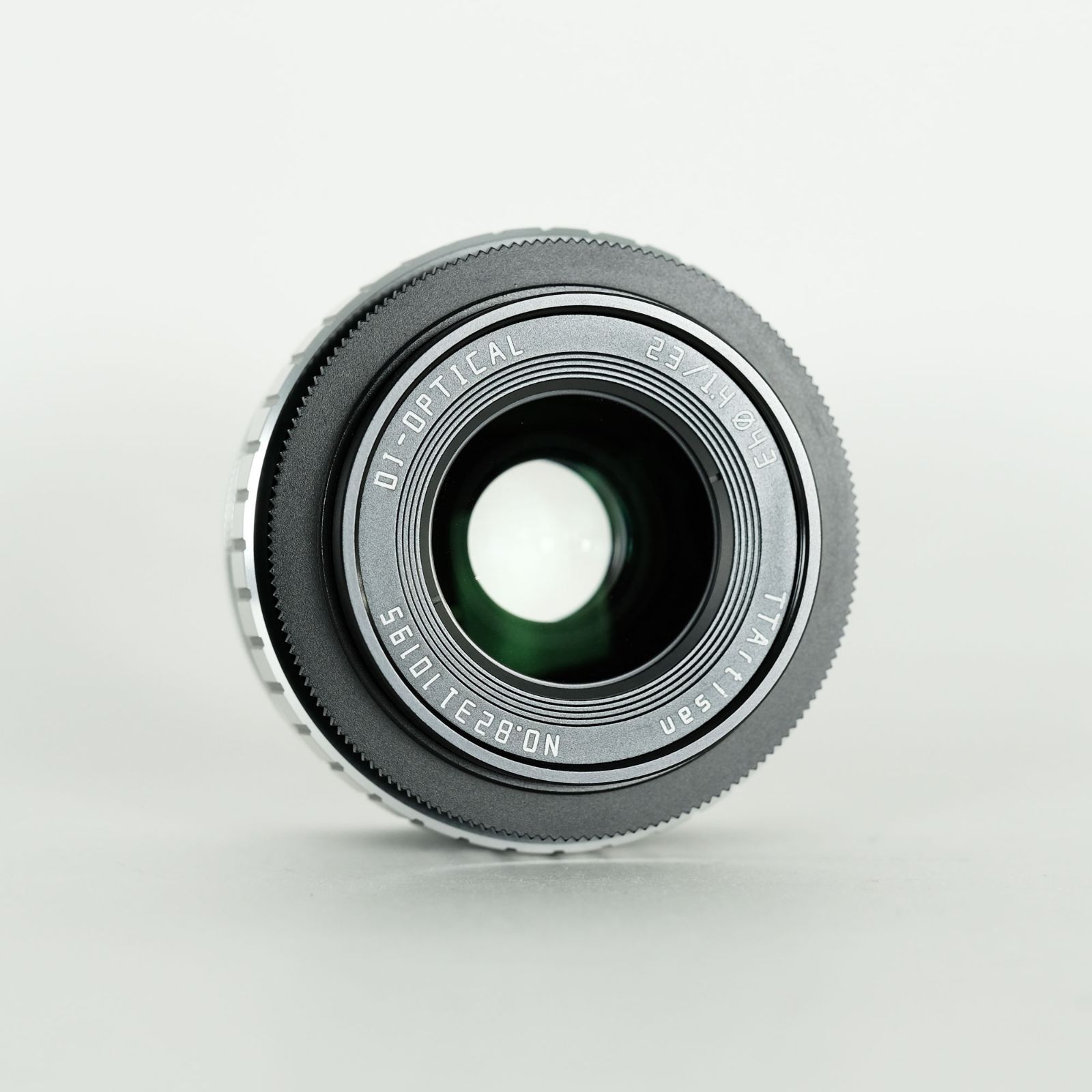 23mm F1.4