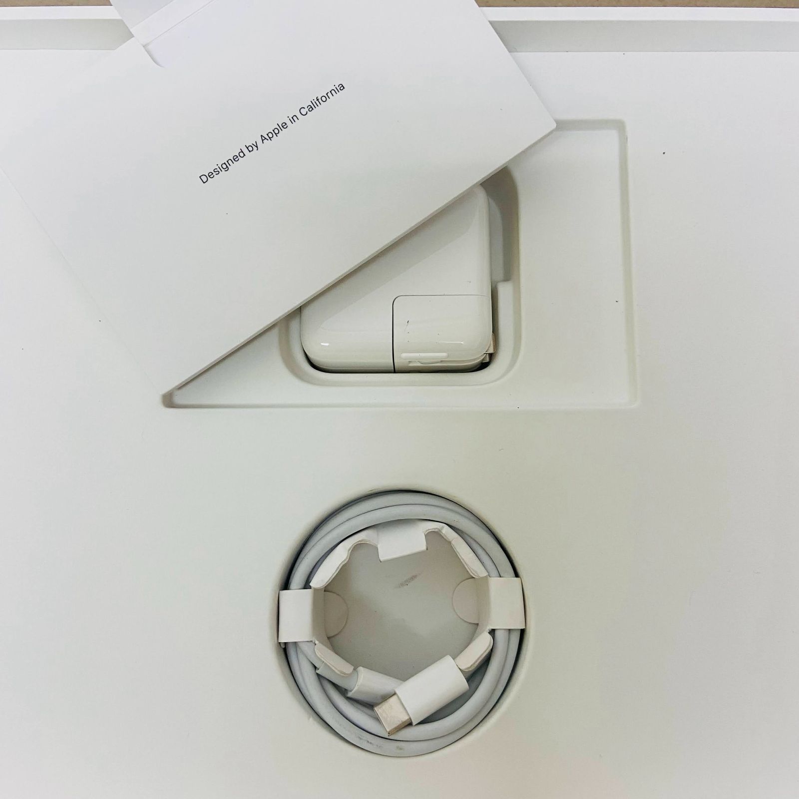MacBookAir M1 2020 美品　バッテリー容量100% 美品 バッテリー最大容量100% MacBook Air M1 2020 8GB SSD