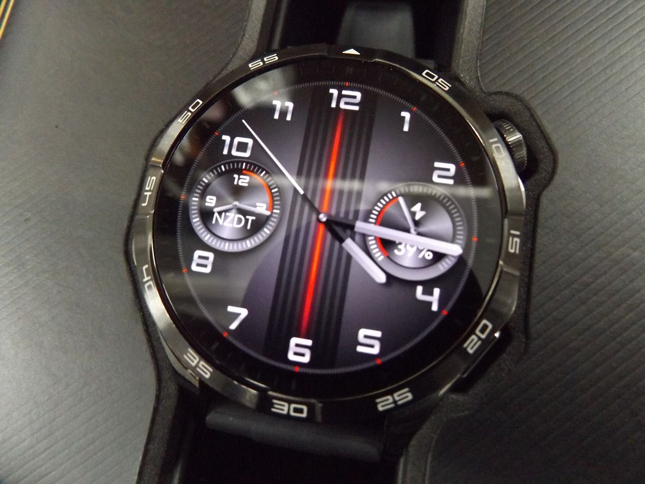 中古品 HUAWEI WATCH GT4 46mm PNX-B19 腕時計タイプ GPSナビ 中古品 HUAWEI WATCH GT4 46mm PNX-B19 腕時計タイプ GPSナビ