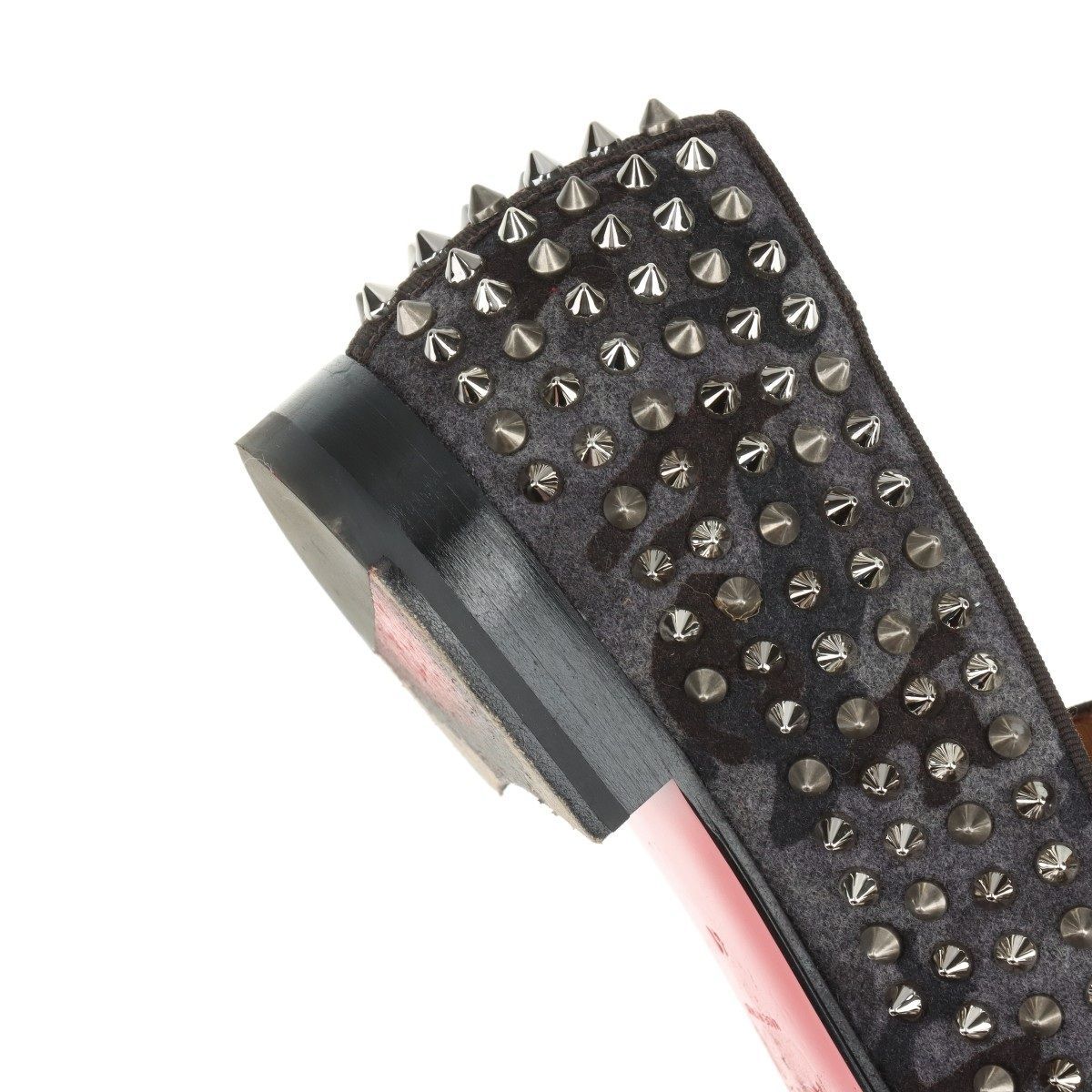 Christian Louboutin クリスチャンルブタン DANDELION SPIKES FLAT 