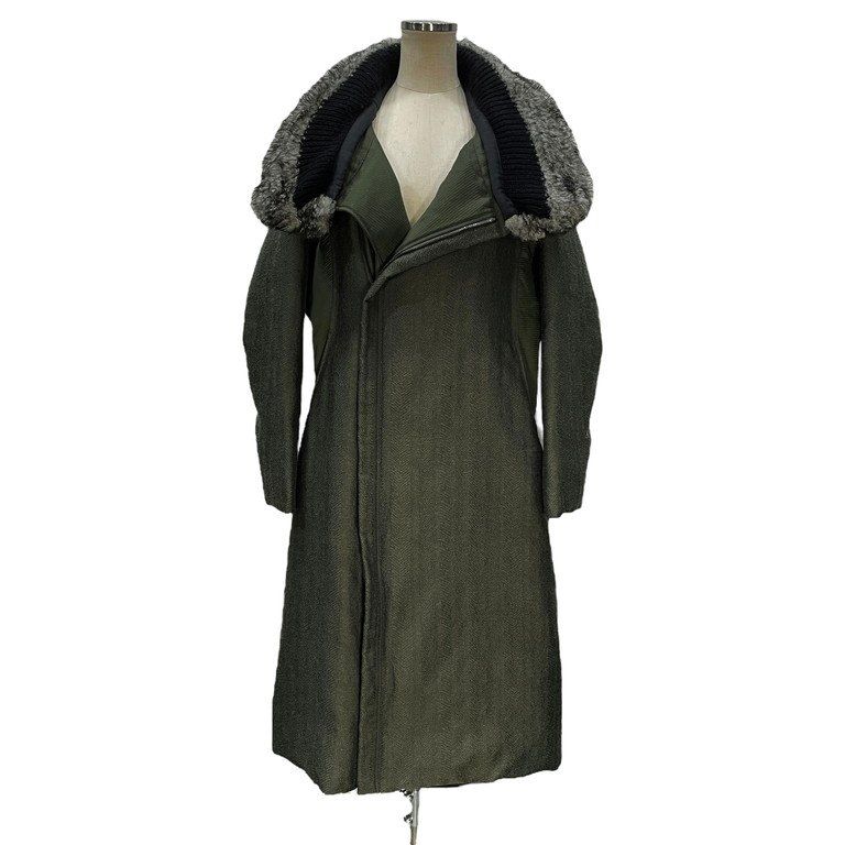 ISSEY MIYAKE イッセイミヤケ フェイクファーコート