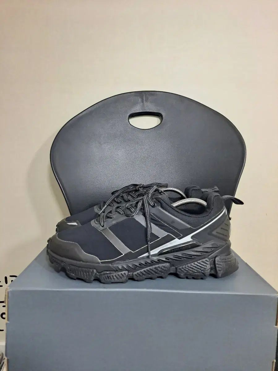 EIDER アイダー クォンタム チェリンジャー トレッキングシューズ 265 サイズ