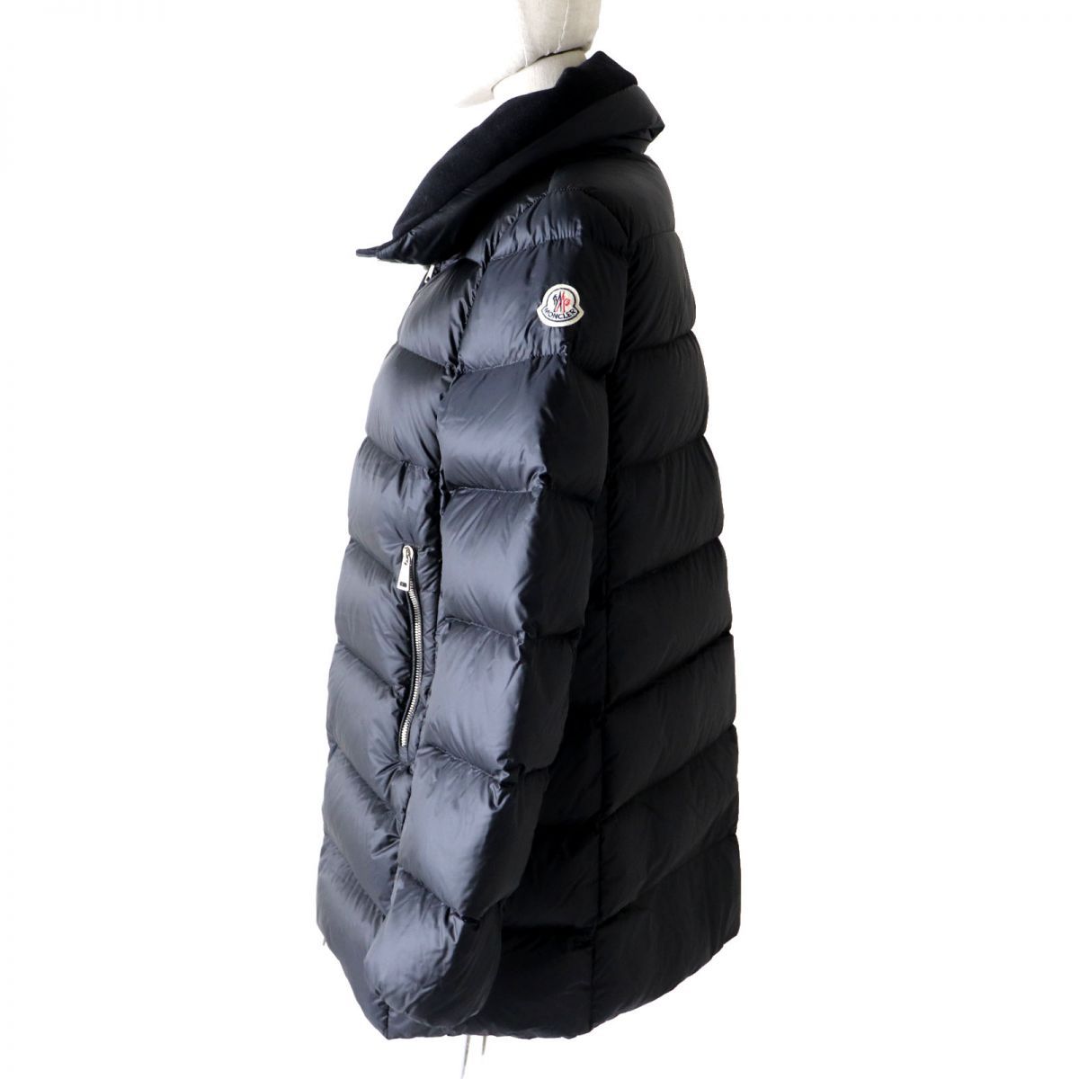 50%OFF 極美品◎正規品 MONCLER モンクレール TORCYN トルシン