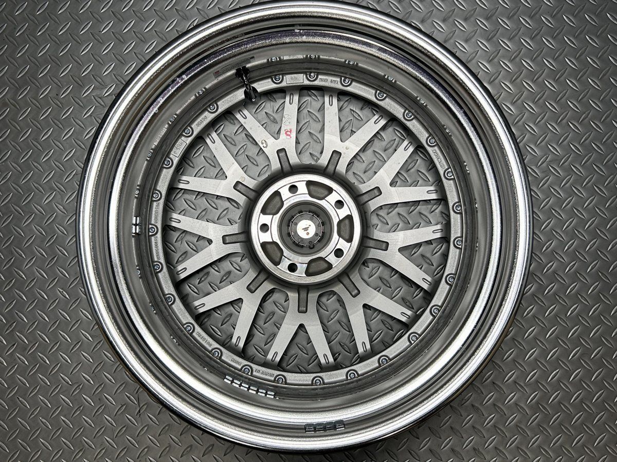 (^^) WORK ランベックLM1 19×8J+43 114.3 5穴 LANVEC LM1｜製品情報｜株式会社ワーク