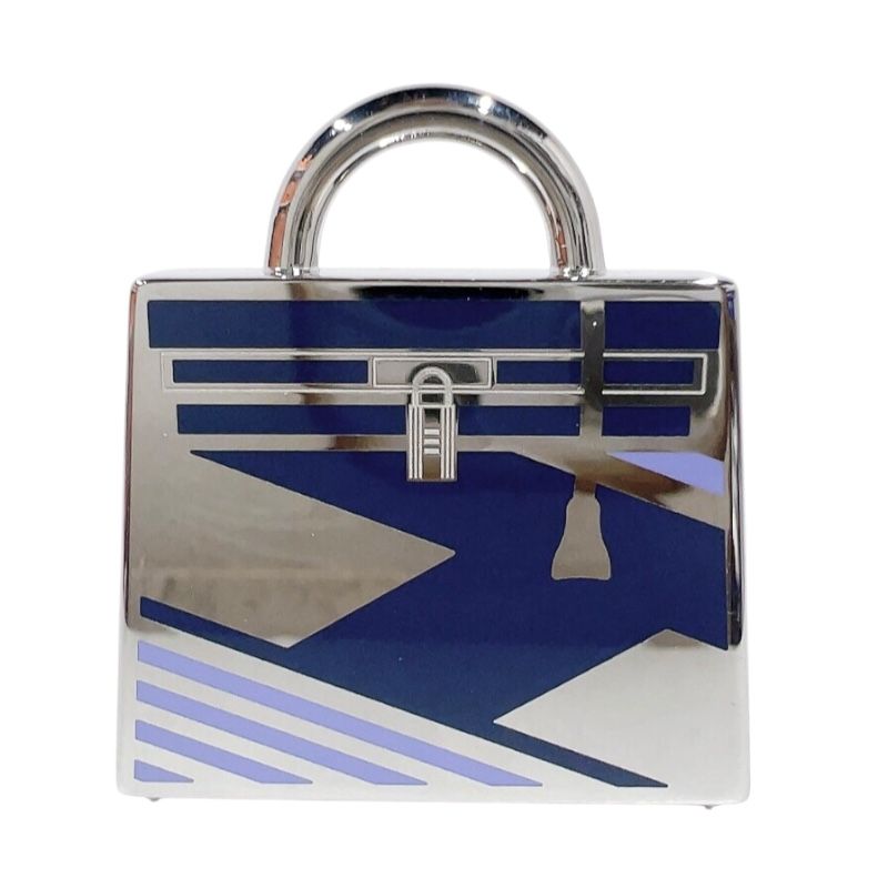 エルメス HERMES キュリオジテケリーチャーム ブルー シルバー ユニセックス その他小物