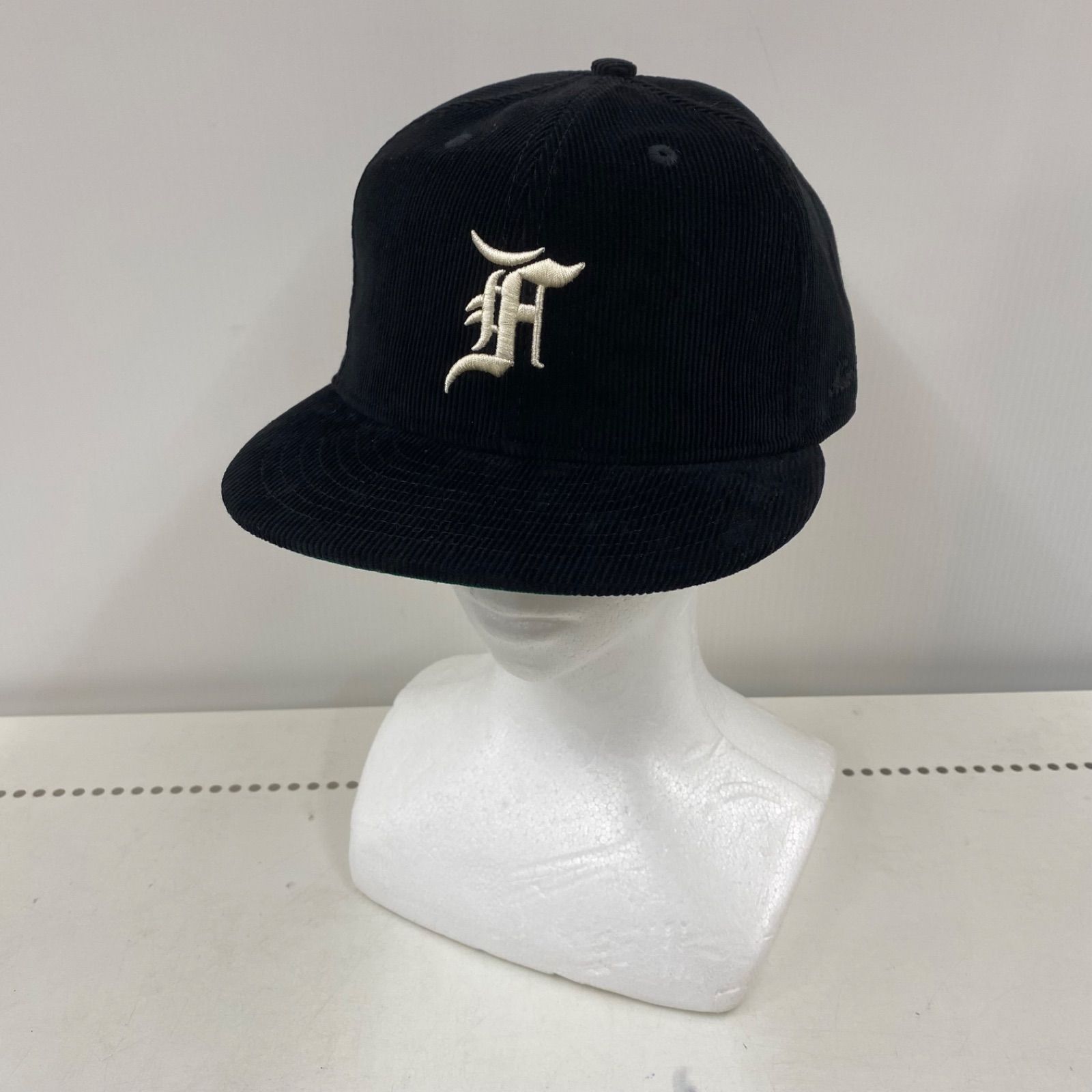 7 3/8 Newera Fear of God コーデュロイ 59FIFTY FEAR OF GOD ESSENTIALS コーデュロイ Fロゴ ブラック