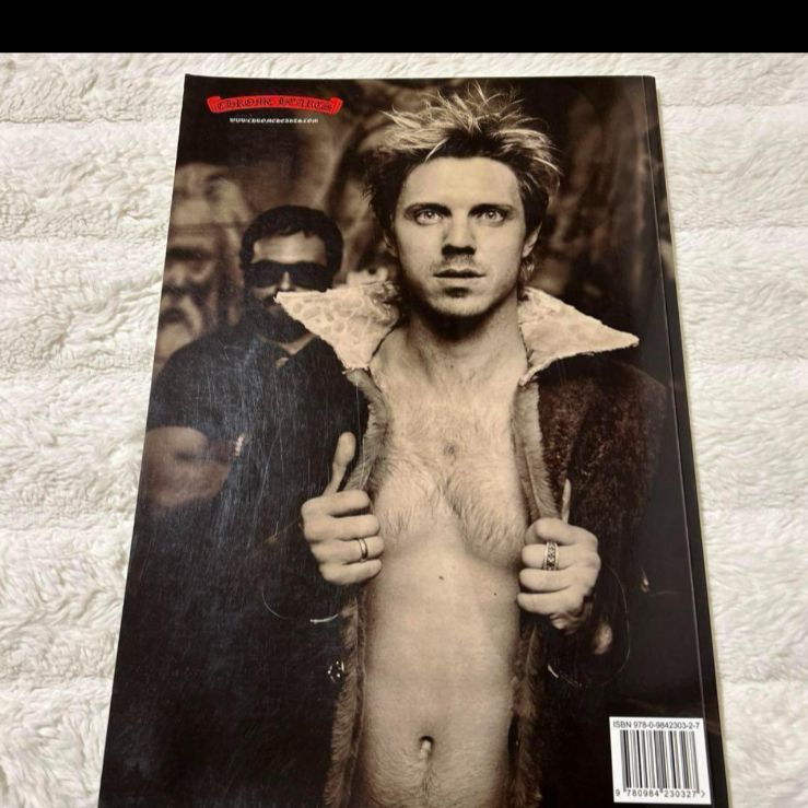 One Day in the Life of Jake Shears 大型本