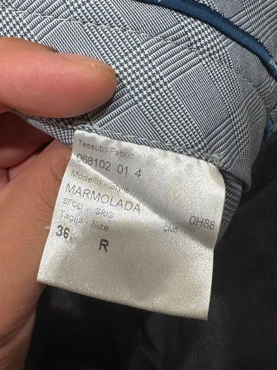 ブリオーニ ツアーベルベット