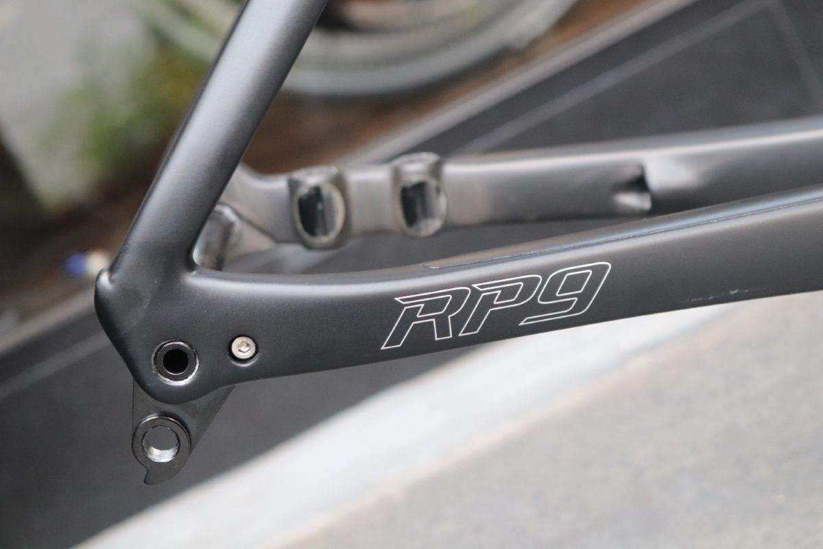 ブリヂストンアンカー BRIDGESTONE ANCHOR RP9 レーシングカラー