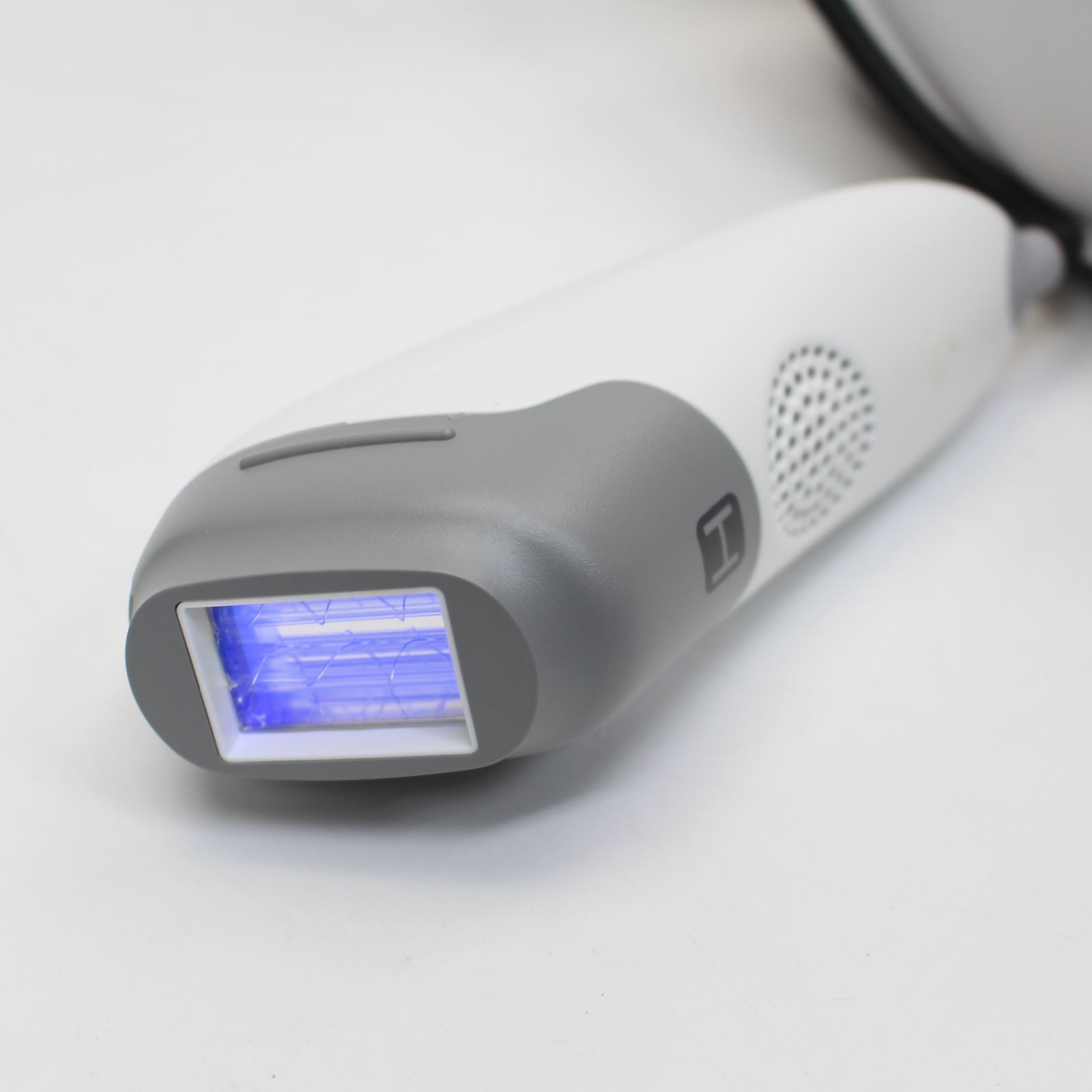 001)【美品】Rowan ローワン NFIPL-P100 脱毛器 光美容器 美容 
