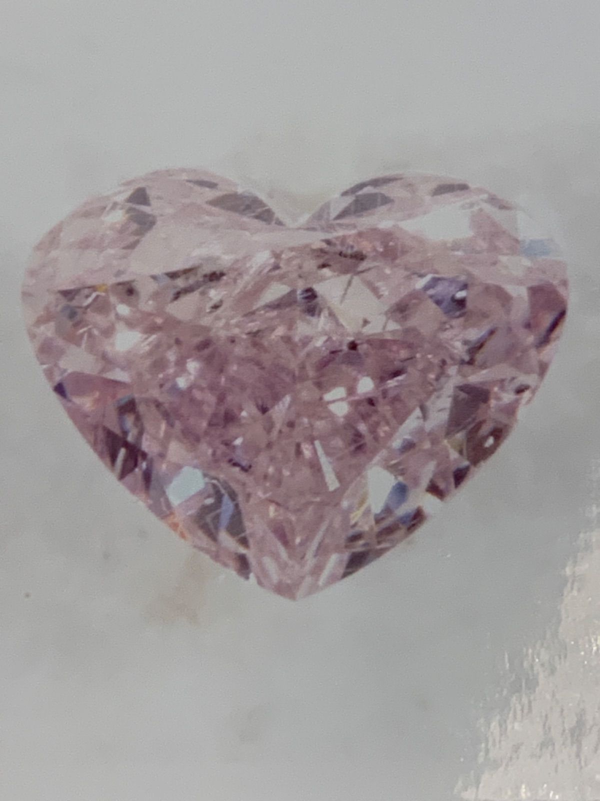 ピンクダイヤモンドハートルースFancy Purple Pink0.41ct.