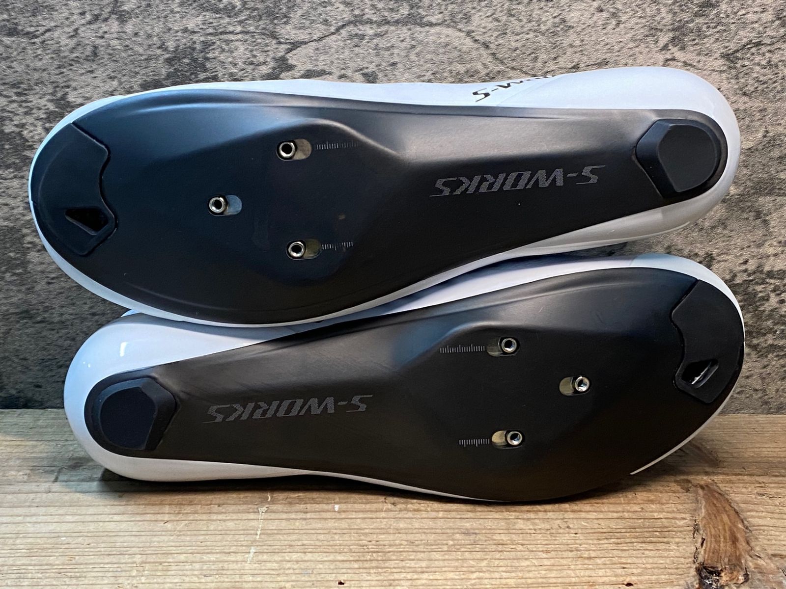 スペシャライズド SPECIALIZED