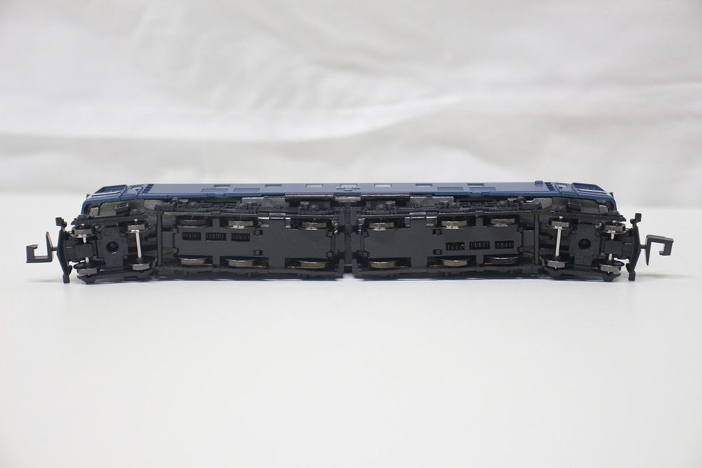 長岡運転所 2両