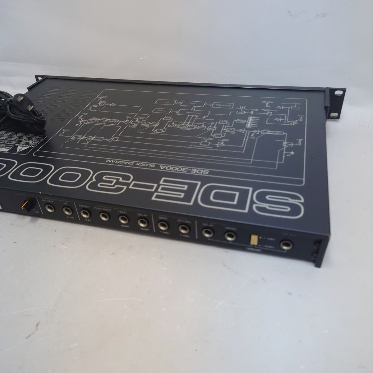 Roland SDE-3000A