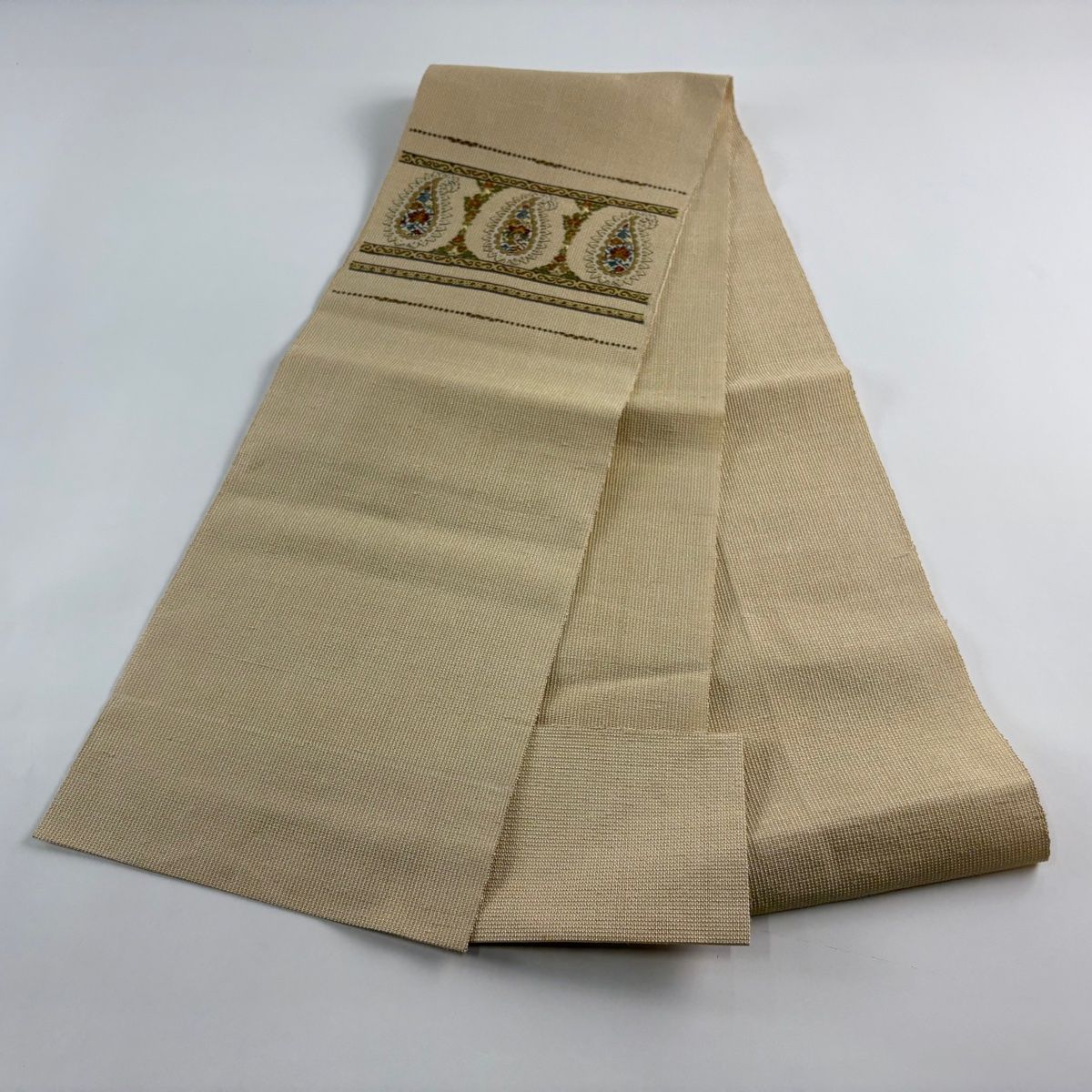 名古屋帯 美品 秀品 八寸名古屋帯 松葉仕立て 草花 段縞 刺繍