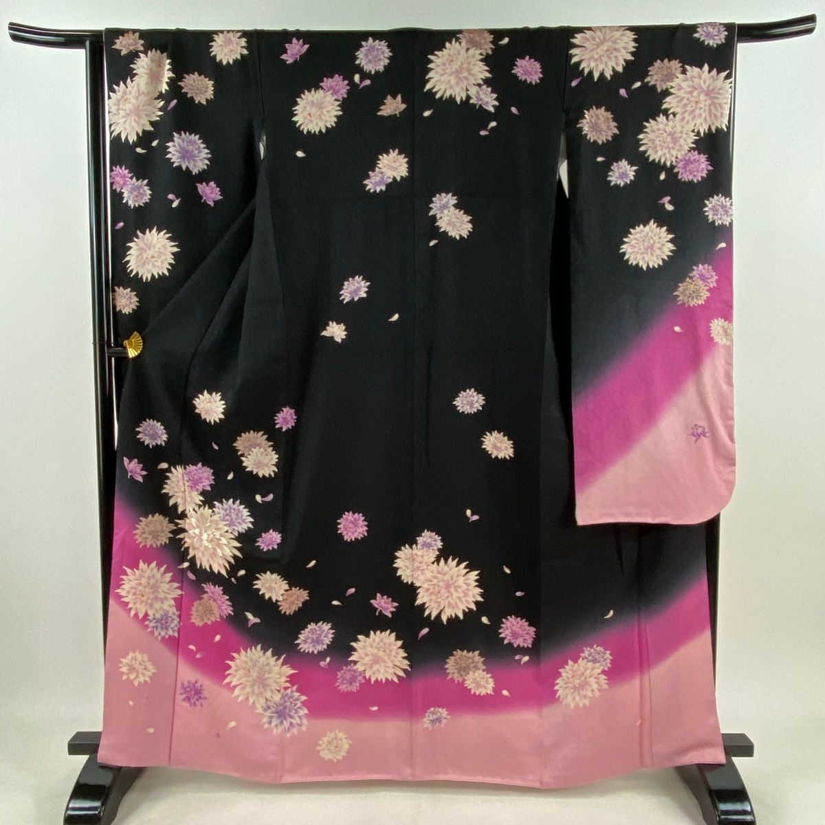 振袖 身丈163.5cm 裄丈67cm M 袷 落款 花 地紋 銀通し 刺繍 黒 正絹