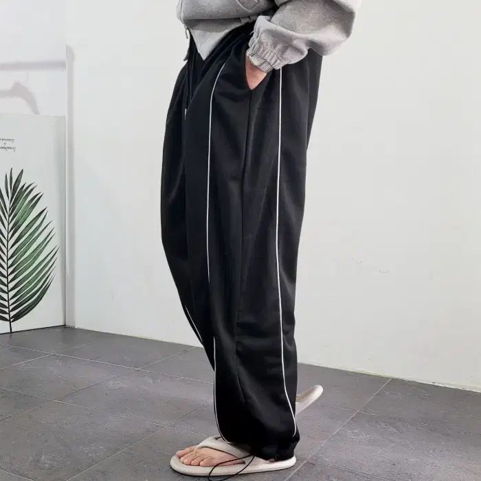 シャーリングかんたん！ゴムシャーリングの縫い方 メンズ ピンタック サイド 삥줄 ゴム シャーリング ワイド ジャージ パンツ 2 カラー