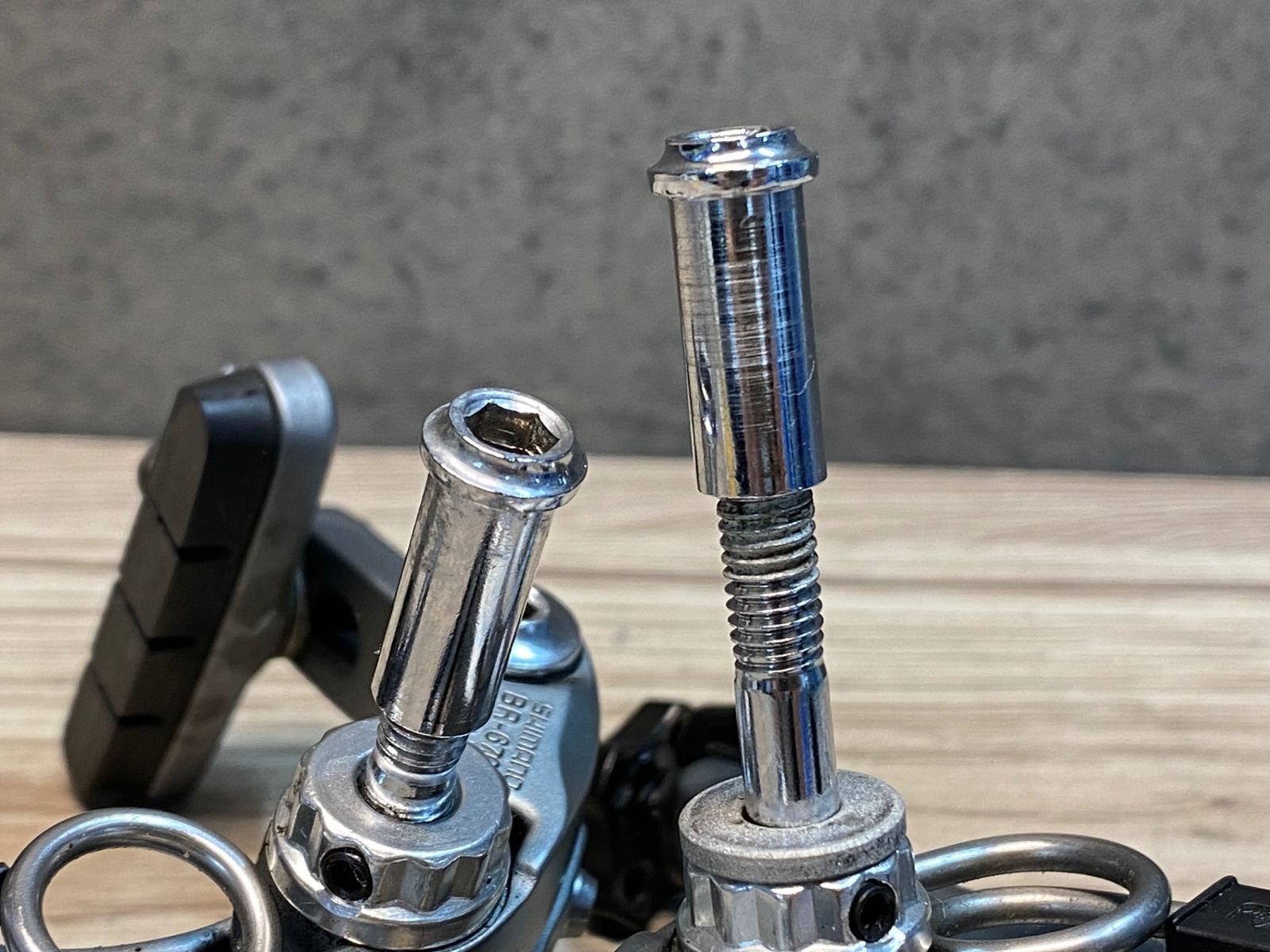 IS523 シマノ SHIMANO アルテグラ ULTEGRA BR-6700 キャリパー