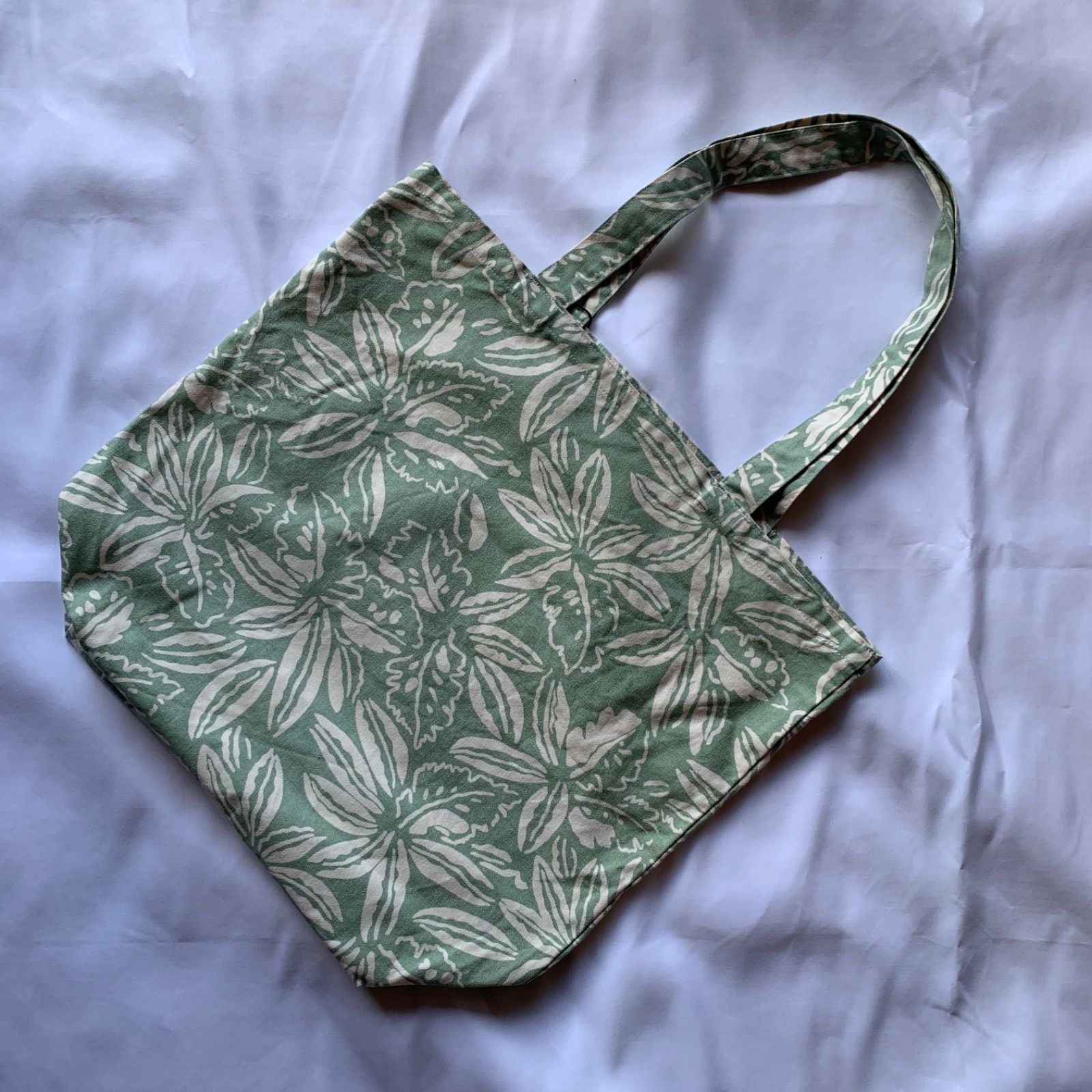 Pataloha Patagonia 30周年記念品 総柄トートバッグ トロピカル 