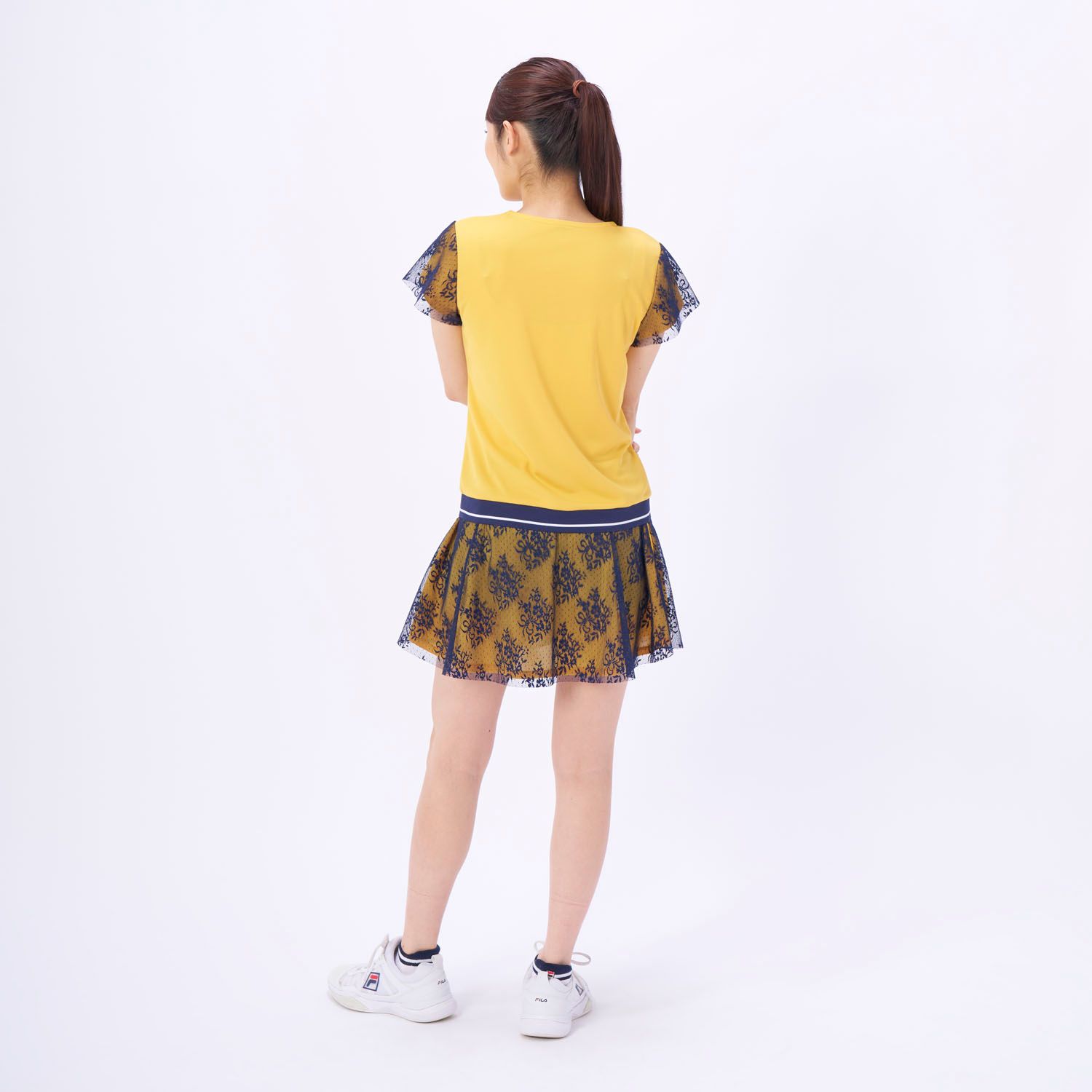 フィラ