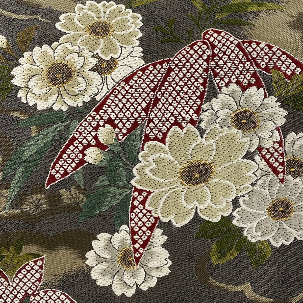 袋帯 秀品 やまと 桜 笹 金糸 灰色 六通 正絹