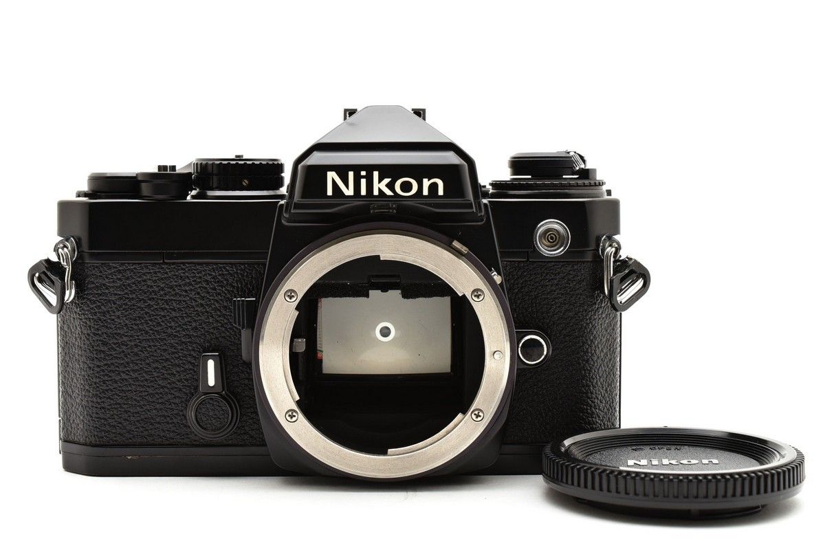 美品】モルト交換済み Nikon FE フィルムカメラ ブラック 窓フィルム