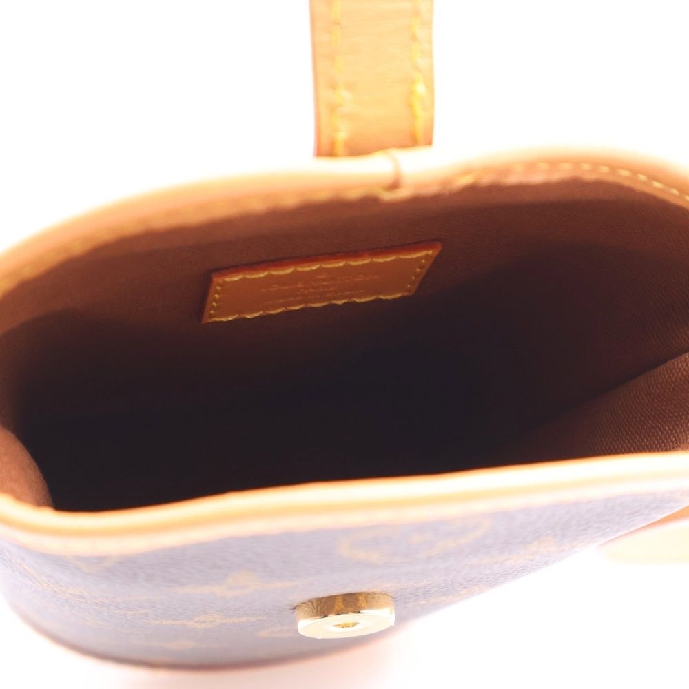LOUIS VUITTON (ルイヴィトン) モノグラム フォールドミー