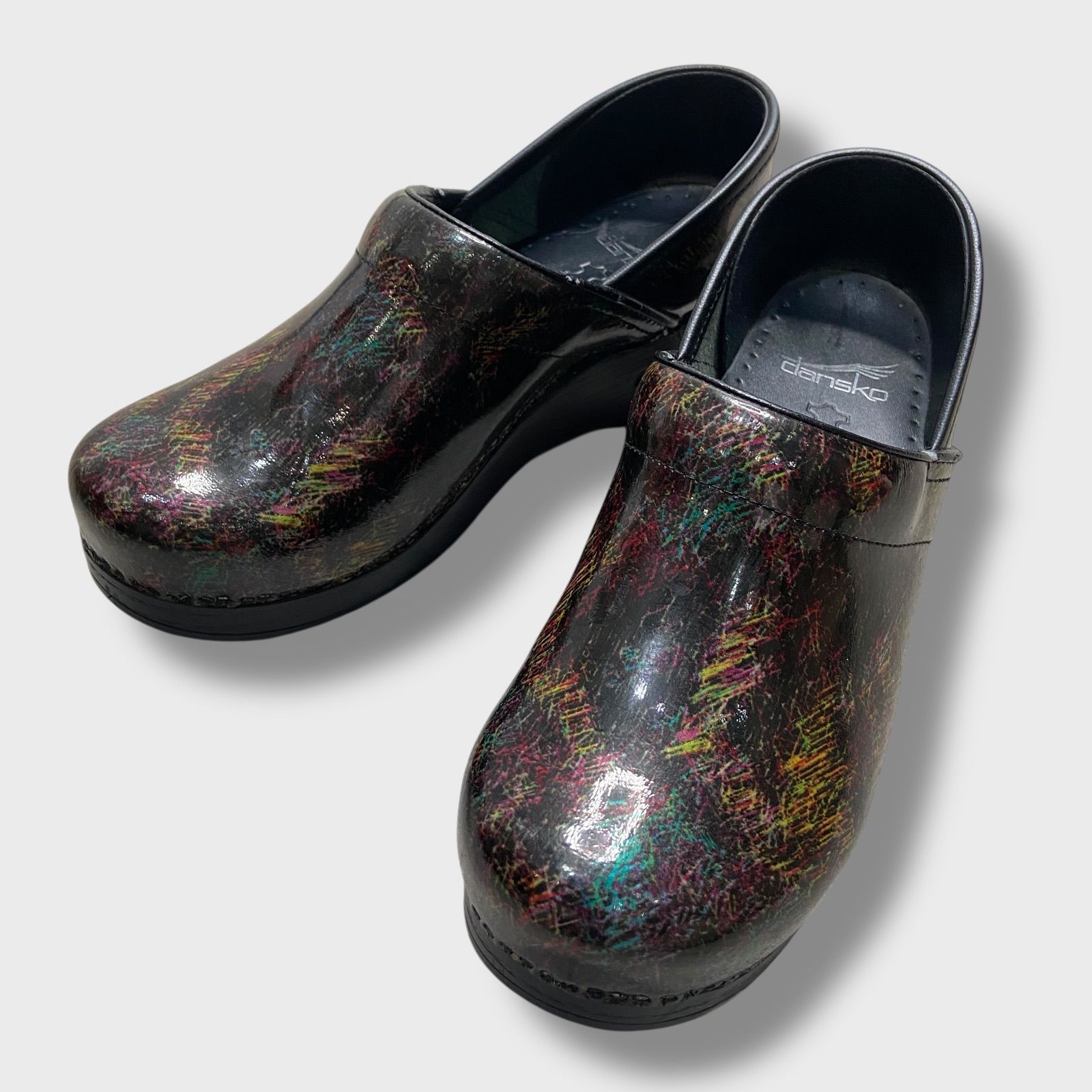☆dansko☆ダンスコ☆パテントクロッグサンダル☆コンフォートシューズ 