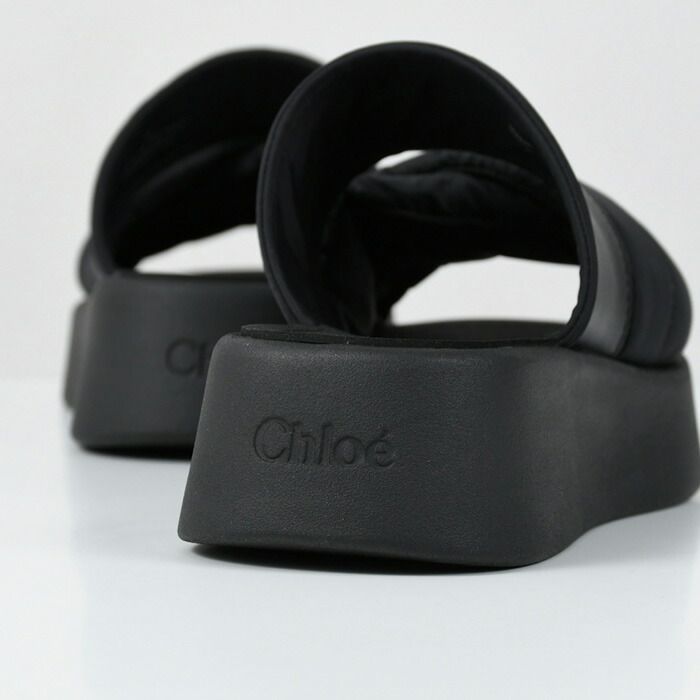 Chloé ロゴ入りフラットサンダル 36size Chloé ロゴ入りフラットサンダル 36size