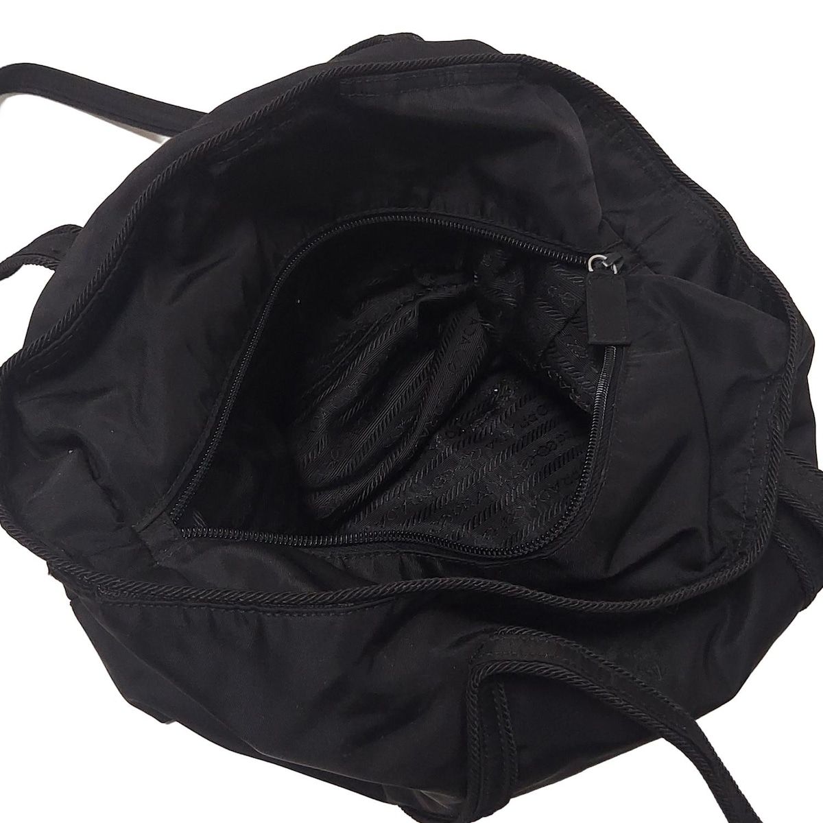 PRADA プラダ ショルダーバッグ - 黒 刺繍 DECORATOM_COM_BR