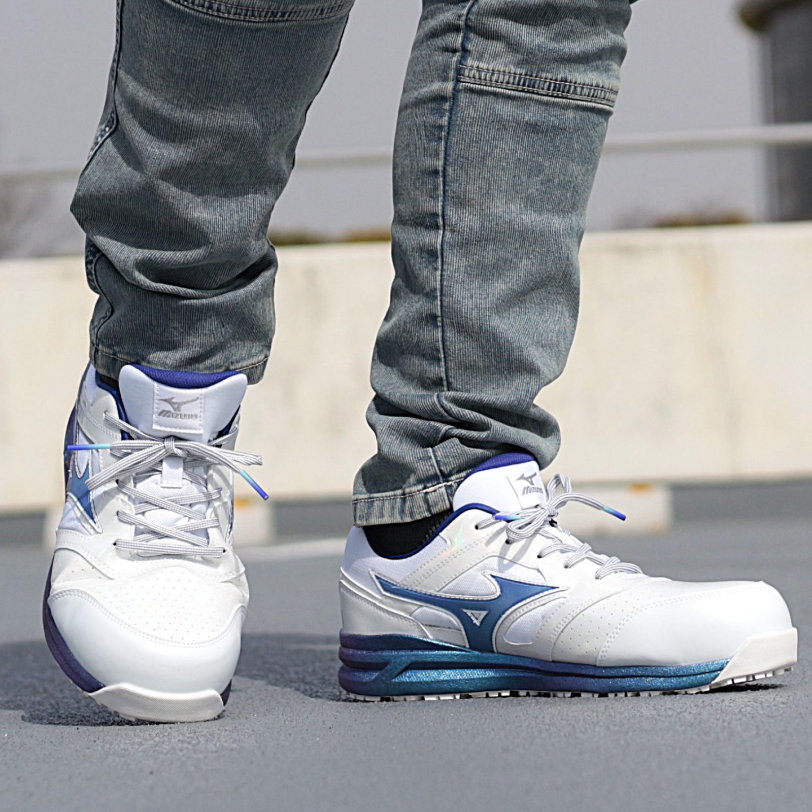 中国古陶磁器 明朝 明代 青華染付 辰砂釉 雲龍図 壺 酒会壺 高さ約9.5